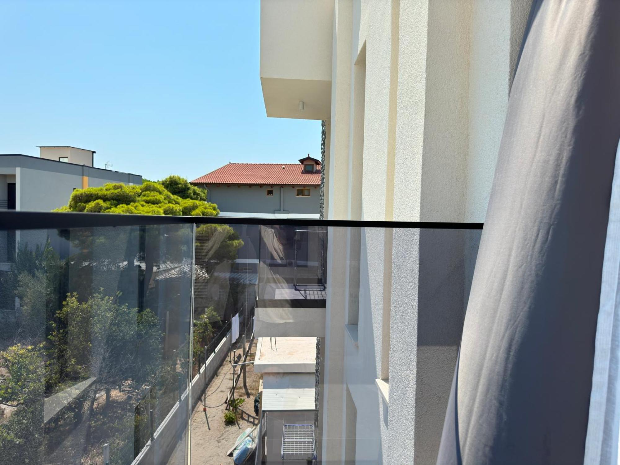 Twins Hotel Vlorë Esterno foto
